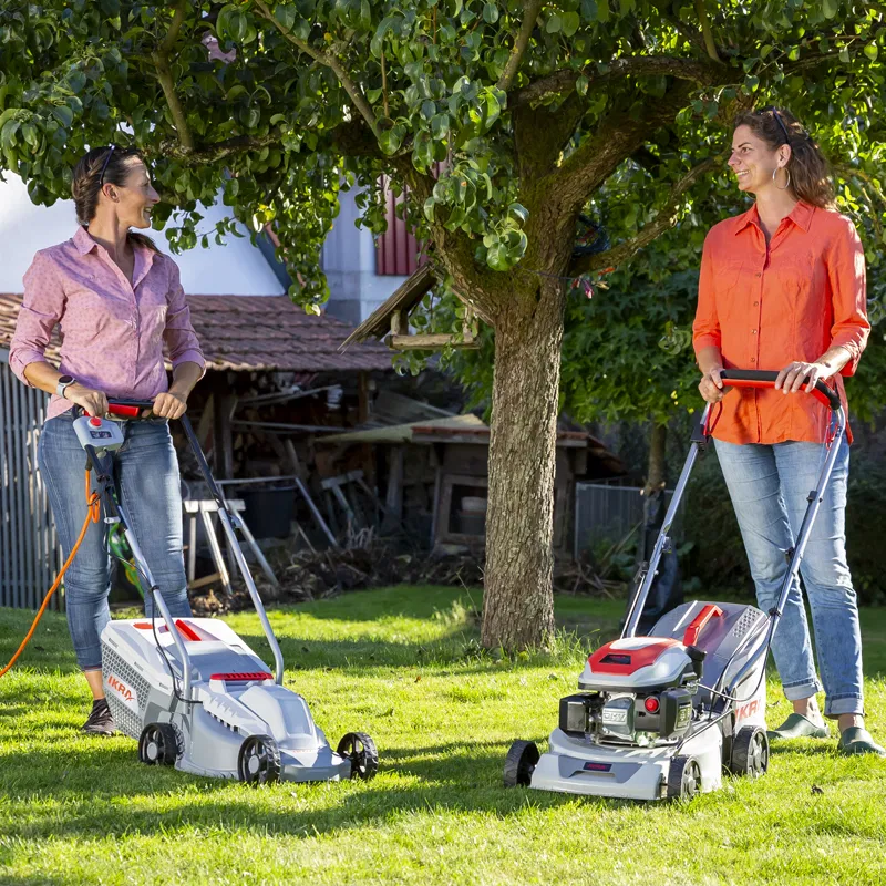 Akku & Elektro & BenzinRasenmäher IKRA Gartengeräte